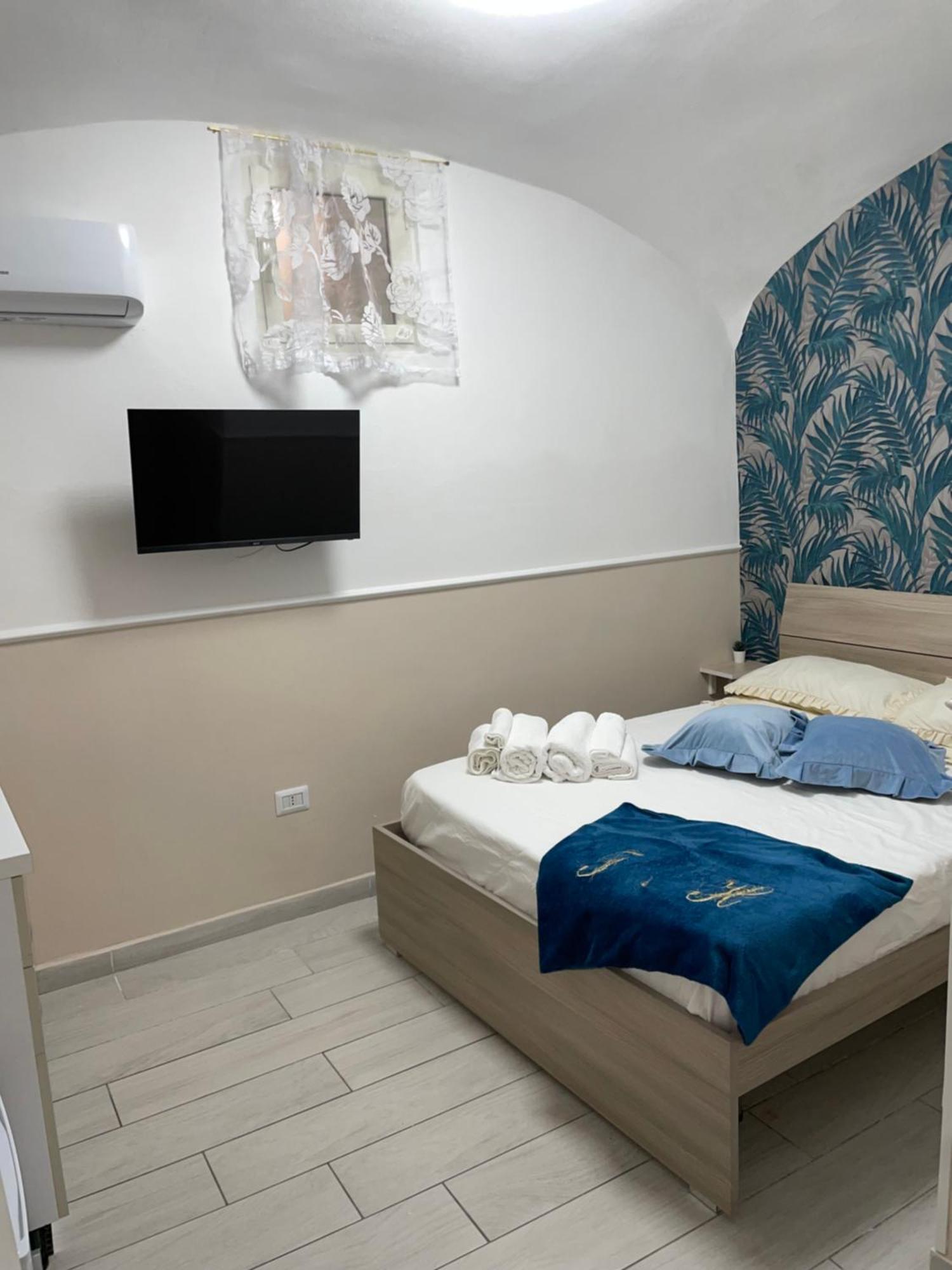 Вілла Titti House Неаполь Екстер'єр фото